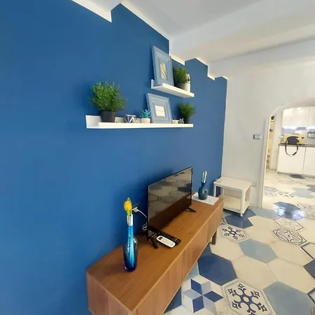 Be Blu *